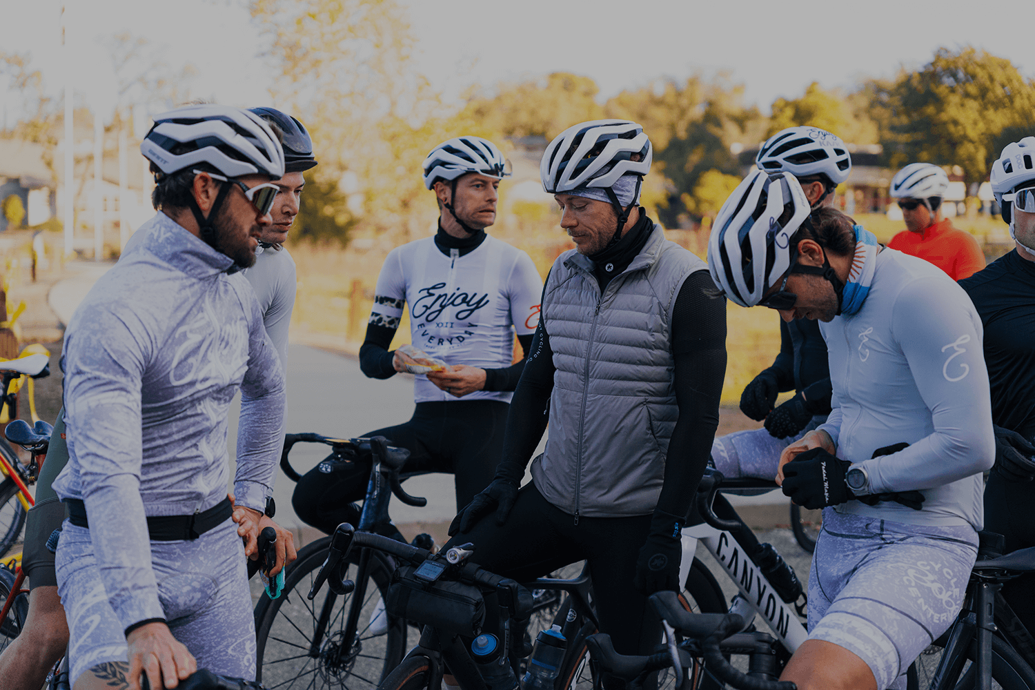 Enjoy top cycling clothes